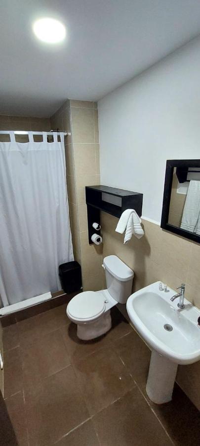 Hotel-Restaurante Ancora Puerto López Eksteriør billede