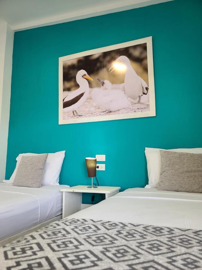 Hotel-Restaurante Ancora Puerto López Eksteriør billede